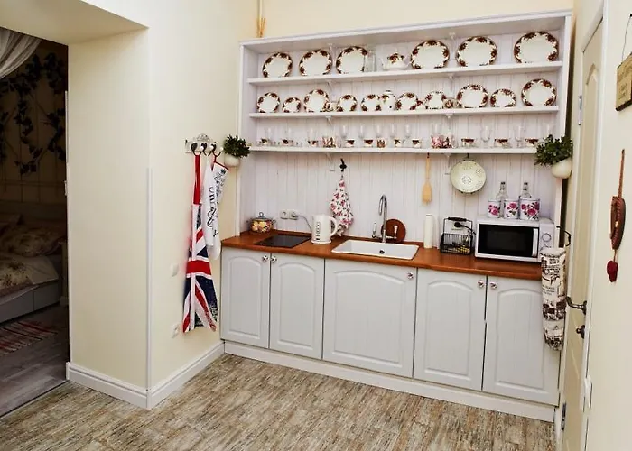 Romantic Near Opera With Air-conditioning إلفيف