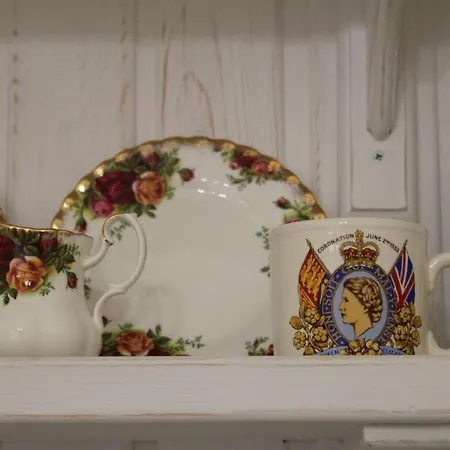 Romantic Near Opera With Air-conditioning